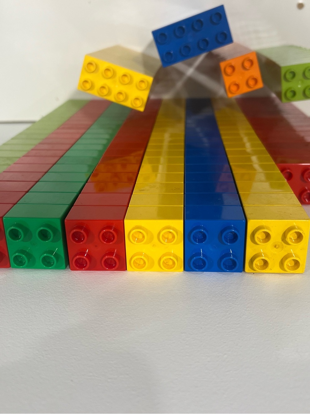LEGO DUPLO Bulk Lot 200 pieces - multicolor - starter bundle - Picture 4 of 4